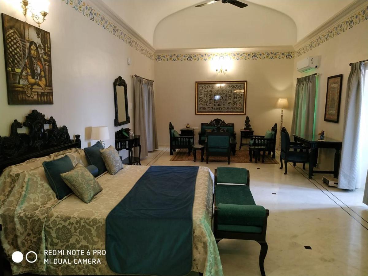 Mpt Sheesh Mahal, Orchha Ξενοδοχείο Εξωτερικό φωτογραφία