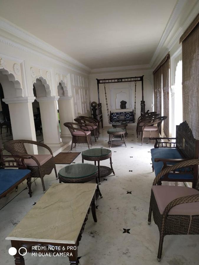 Mpt Sheesh Mahal, Orchha Ξενοδοχείο Εξωτερικό φωτογραφία