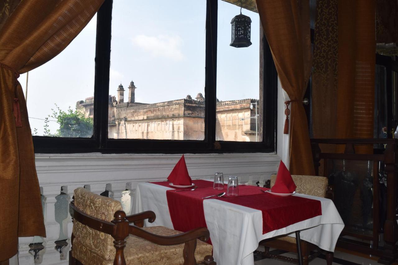Mpt Sheesh Mahal, Orchha Ξενοδοχείο Εξωτερικό φωτογραφία